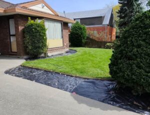 Best Landscape Fabric Letting Water in Soil​