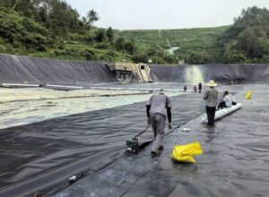 geomembrane liner