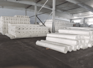 woven vs non woven geotextile fabric