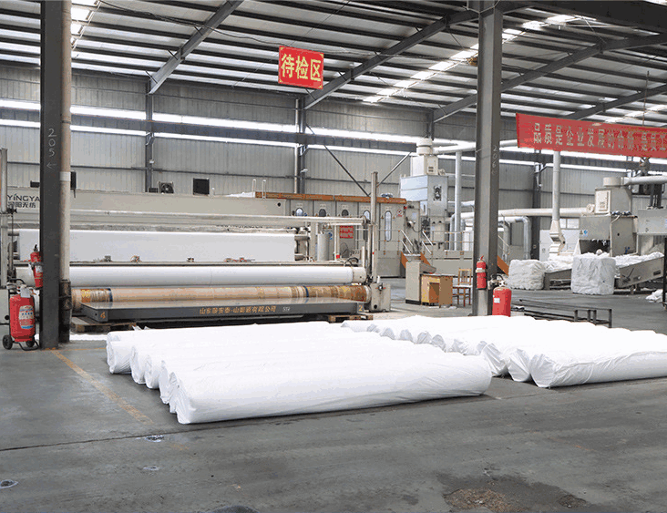 What are the types of geotextiles?